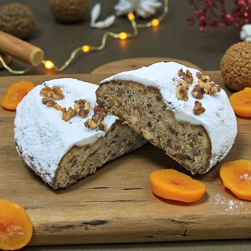 Aprikose Walnuss Stollen