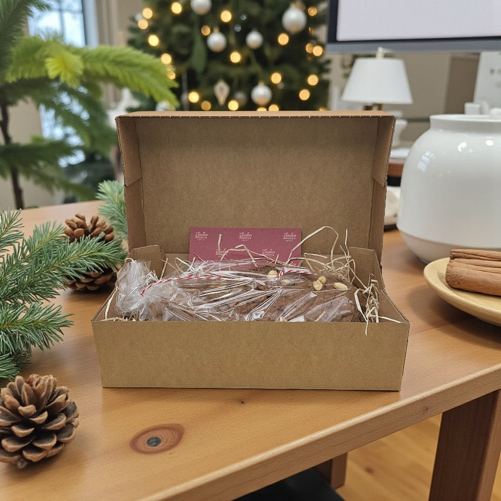 Sauerkirsch-Erdnussstollen